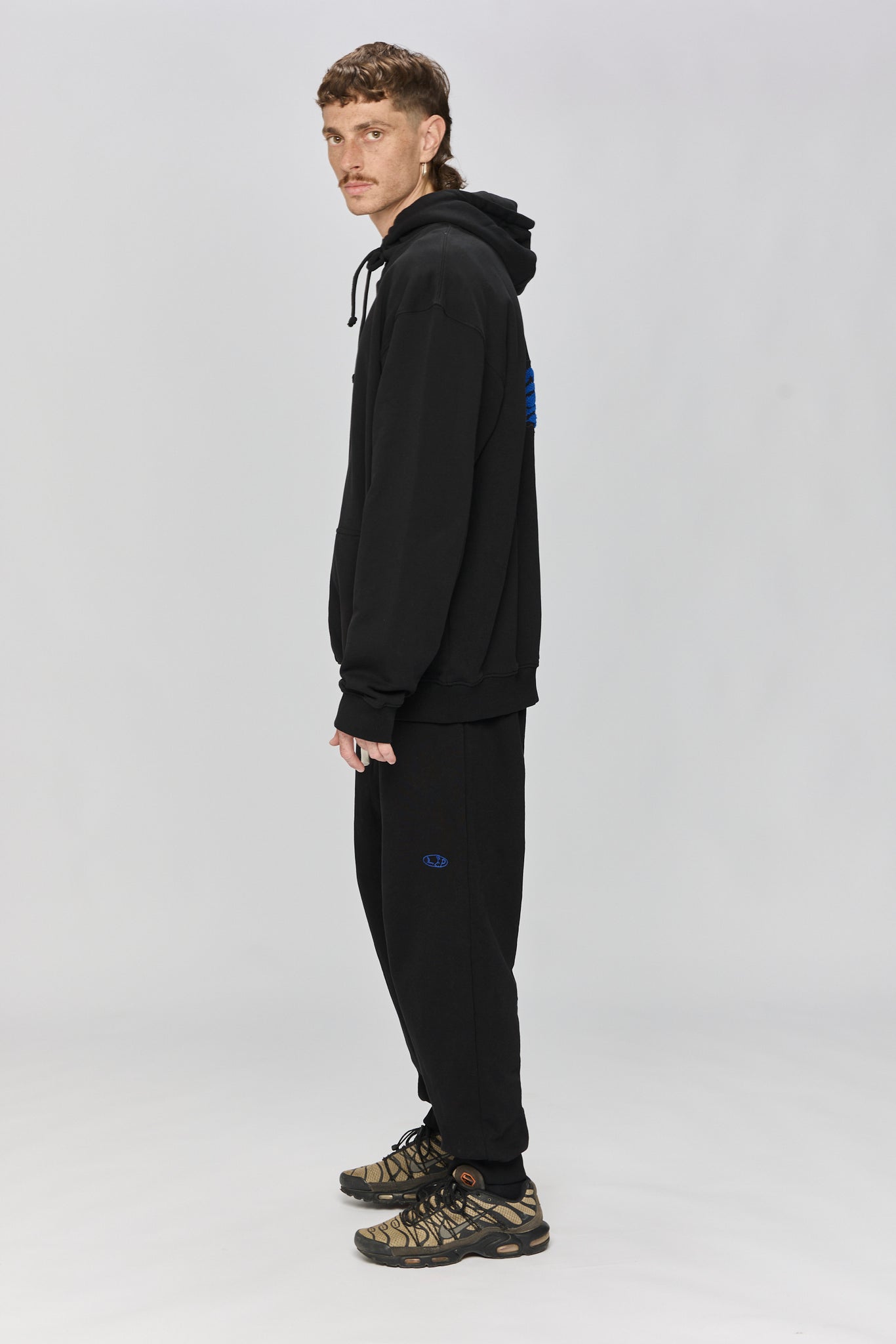 L.E.P JOGGER BLACK