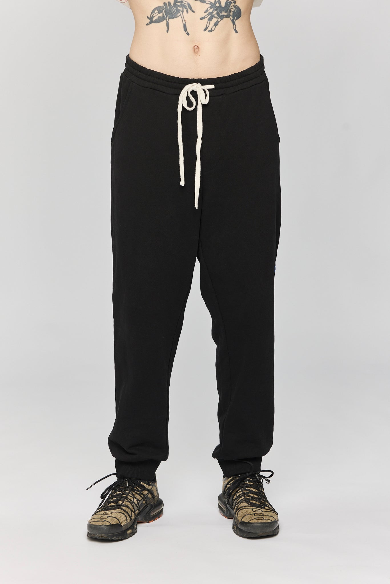 L.E.P JOGGER BLACK