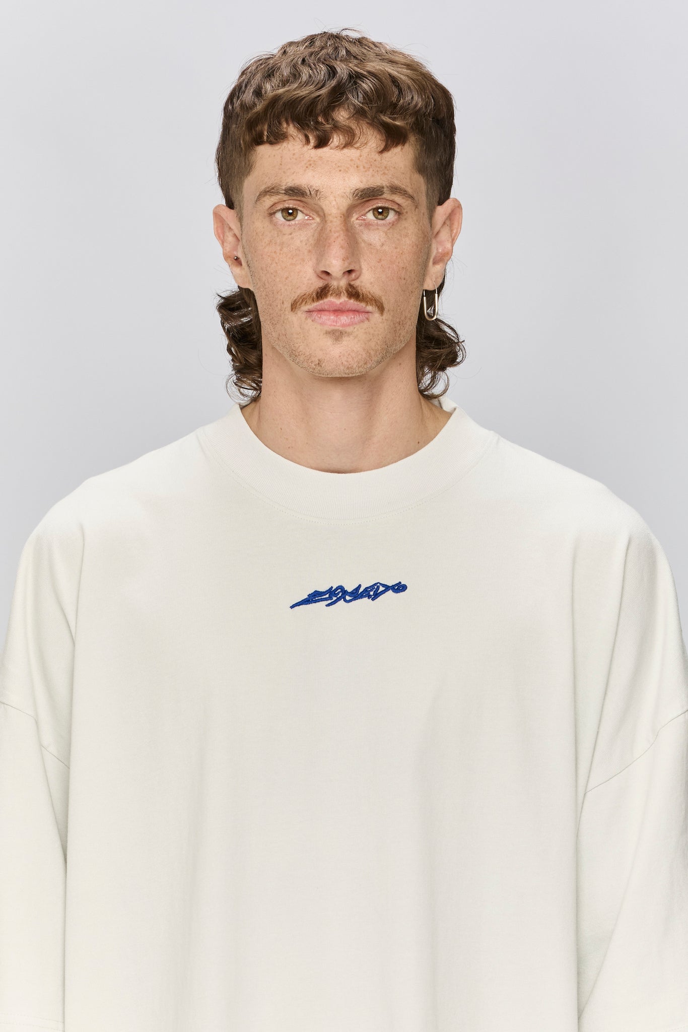 SUPER OVERSIZED T - BOW IN BONE