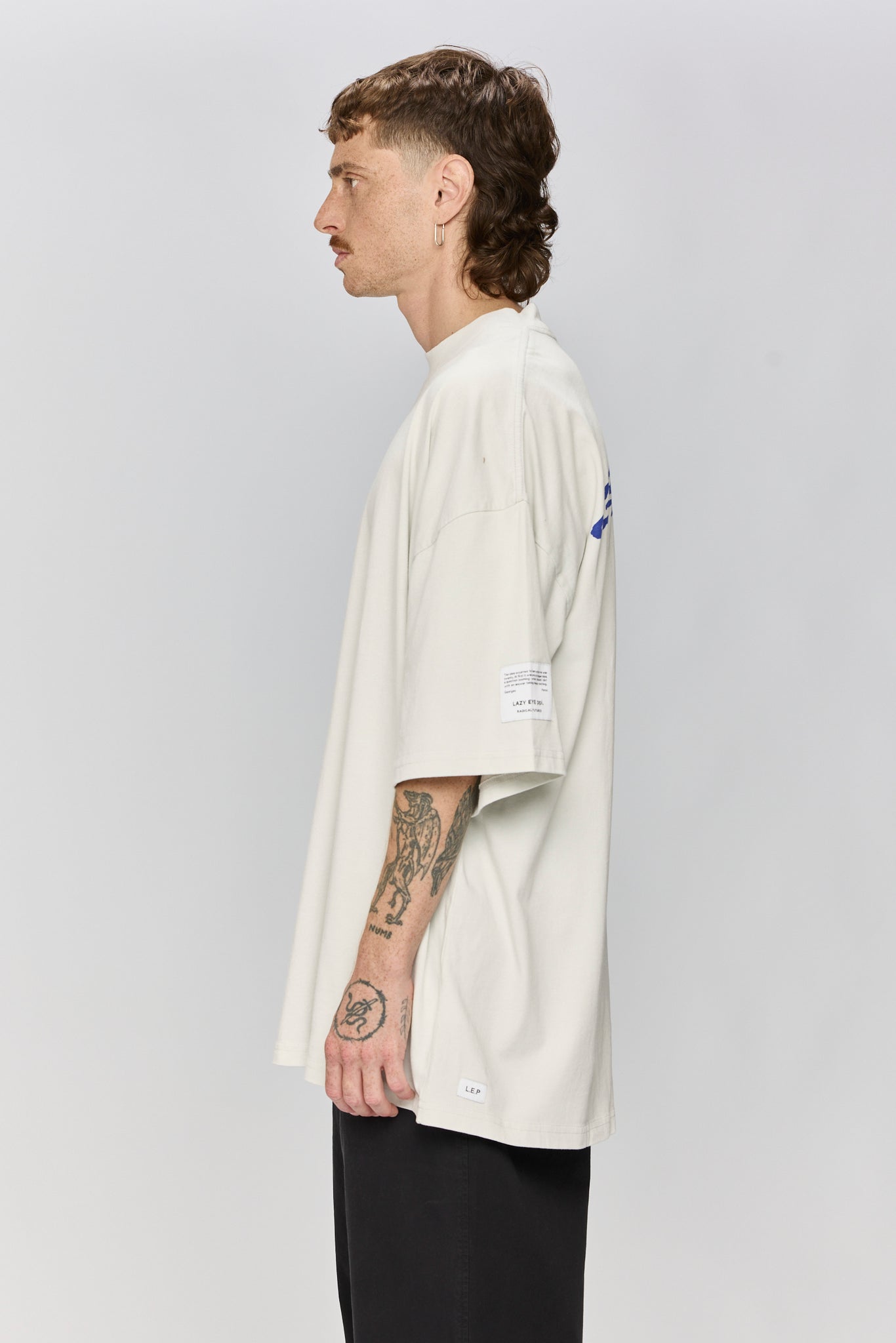 SUPER OVERSIZED T - BOW IN BONE
