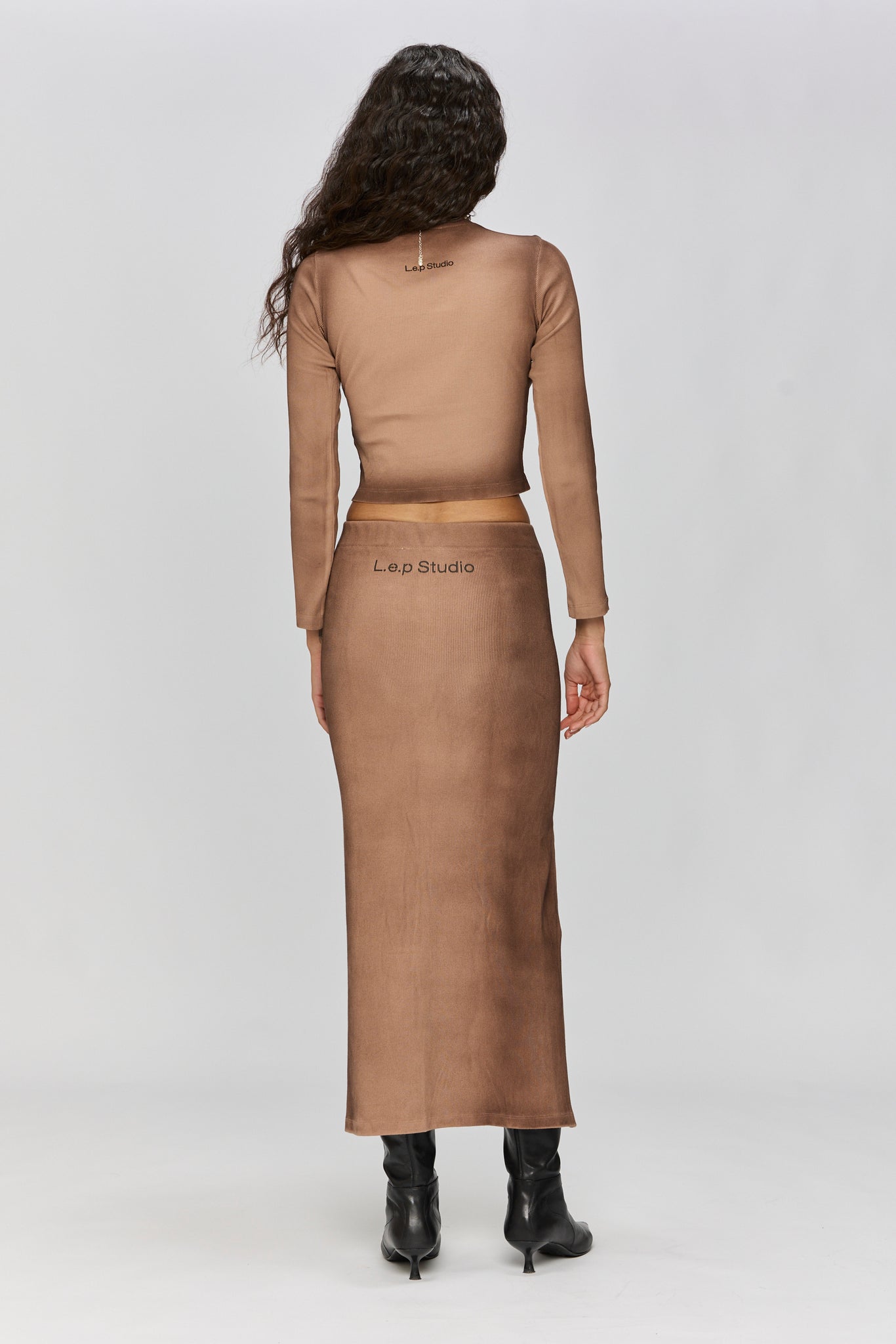 L.E.P HOOK SKIRT BROWN