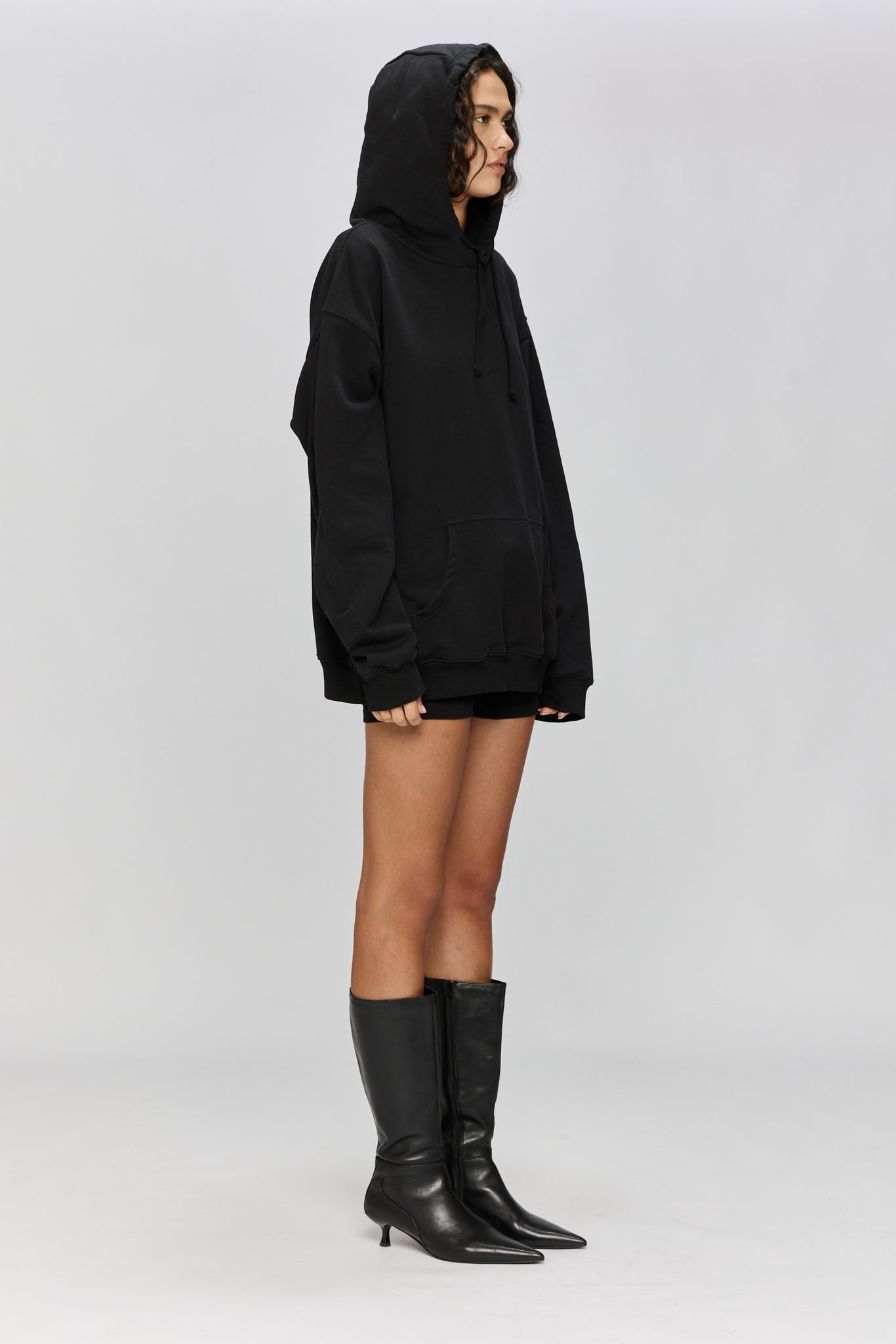 BOW BLACK HODDIE