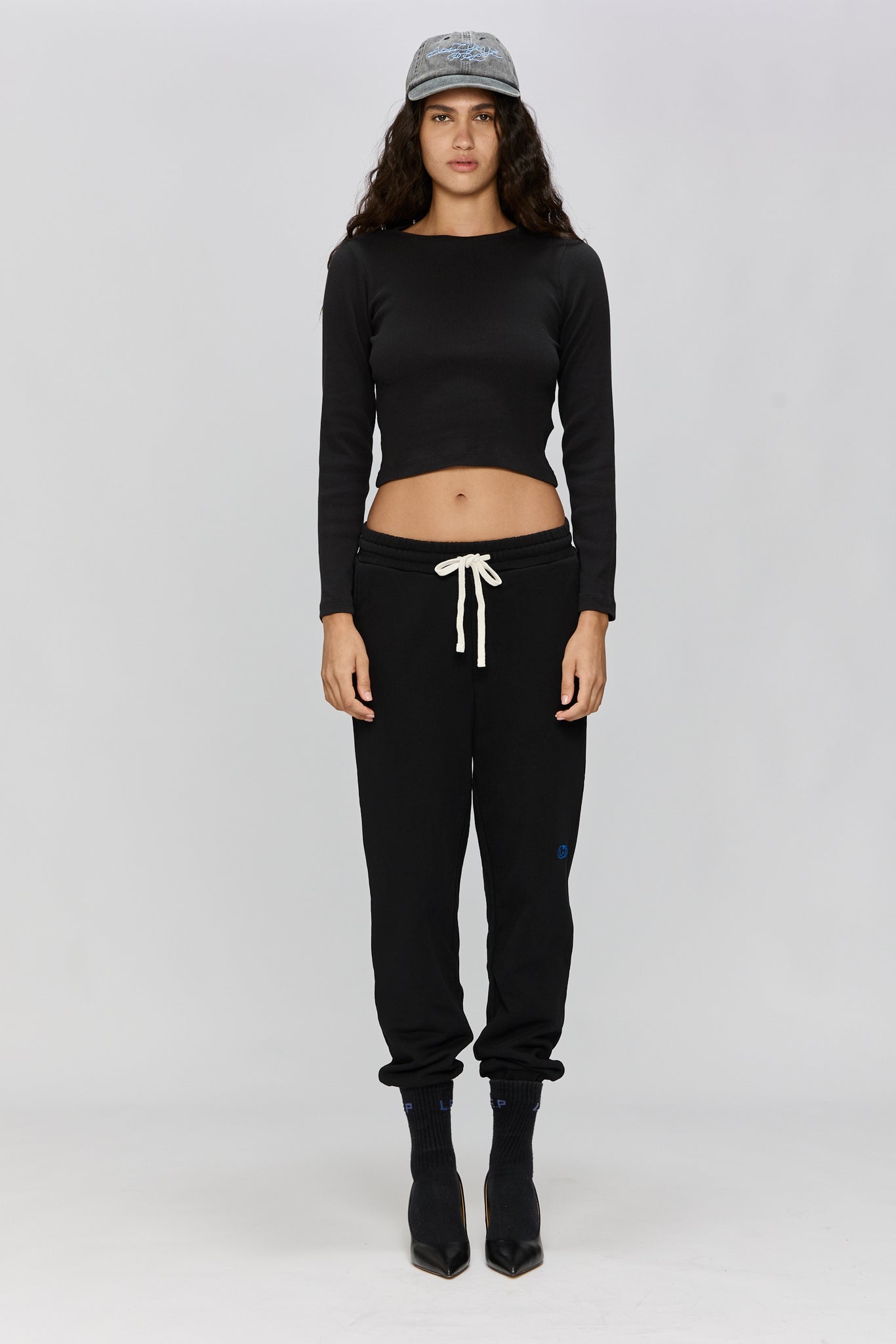 L.E.P JOGGER BLACK